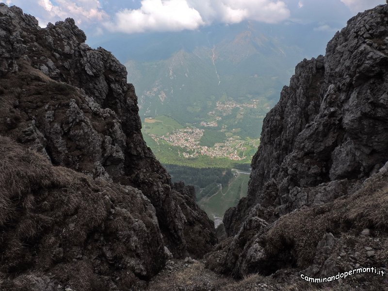 75 Ferrata MAURIZIO Oltre il Colle.JPG -           